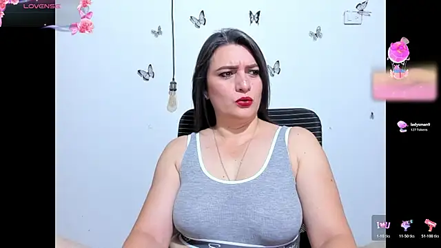 Snapshot of Amie_Adams82_ chatting on July 16, 2026, 4:02 pm Amie Adams82 online show from July 16, 2026, 4:02 pm
