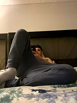 Esauhot online show from December 3, 2024, 4:14 am