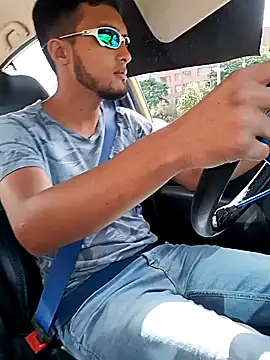 mosmar 20 online show from December 2, 2024, 1:24 pm