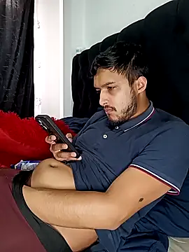 Snapshot of mosmar_20 chatting on February 12, 2026, 9:32 pm mosmar 20 online show from February 12, 2026, 9:32 pm