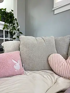 Snapshot of LoveShae_ chatting on March 11, 2025, 4:29 pm LoveShae  online show from March 11, 2025, 4:29 pm