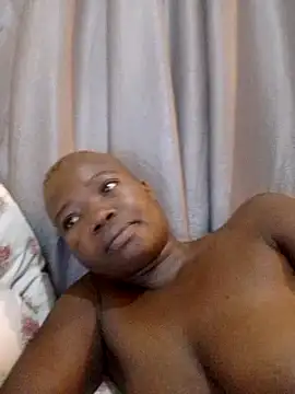 Yugibaby1 online show from March 1, 2025, 3:43 am