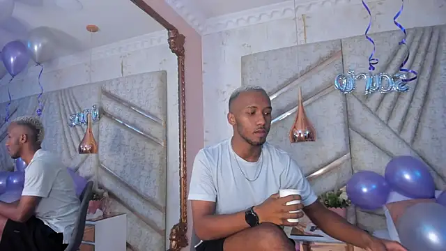 JamesParck online show from February 16, 2025, 12:21 pm