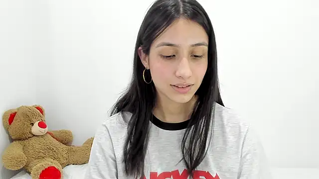 Snapshot of ericbana__ chatting on January 12, 2025, 2:45 am ericbana online show from January 12, 2025, 2:45 am