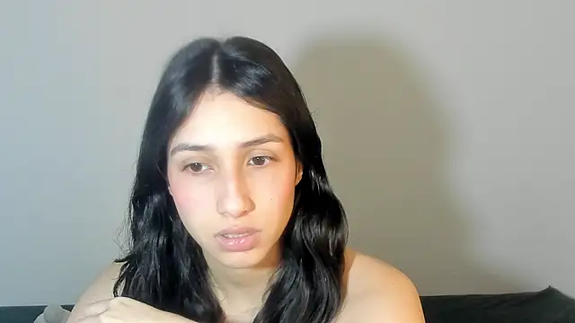 Snapshot of ericbana__ chatting on October 30, 2025, 2:24 am ericbana online show from October 30, 2025, 2:24 am