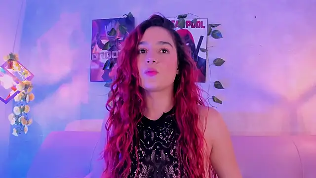Snapshot of Ari_Baker chatting on March 7, 2025, 8:55 pm Ari Baker online show from March 7, 2025, 8:55 pm