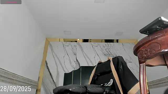 Victtoria Parker online show from September 28, 2025, 1:16 pm