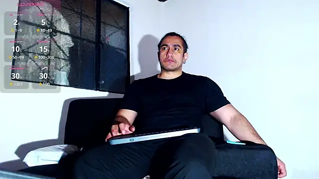 willian m777 online show from March 31, 2026, 3:41 am