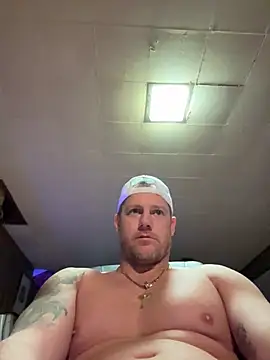 Freakslut007 online show from February 5, 2025, 8:32 am