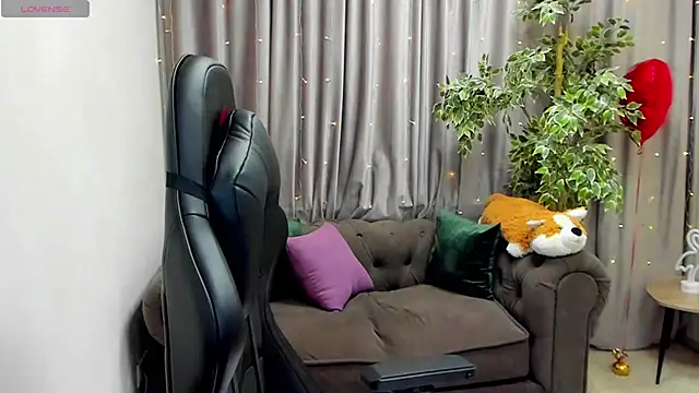 Sinty Noria online show from February 18, 2025, 1:10 am