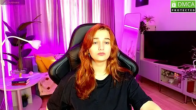 Sinty Noria online show from May 25, 2026, 1:11 am