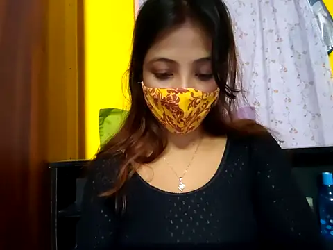 cutesoma2 online show from November 3, 2025, 6:31 pm