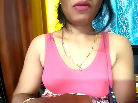 Snapshot of cutesoma2 chatting on February 16, 2026, 6:04 pm cutesoma2 online show from February 16, 2026, 6:04 pm