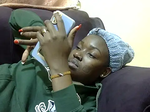 Sexy racy rebel  online show from February 24, 2025, 10:14 pm