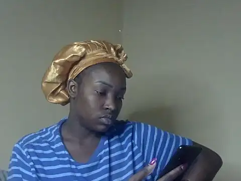 Sexy racy rebel  online show from March 9, 2025, 4:44 pm