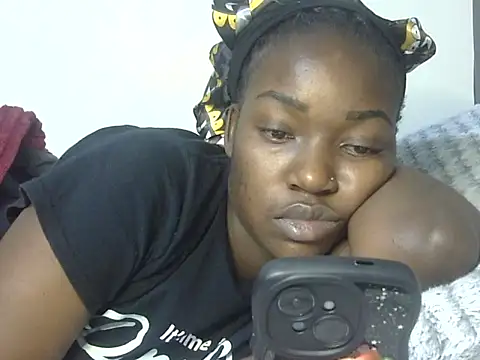 Sexy racy rebel  online show from September 9, 2025, 6:13 am