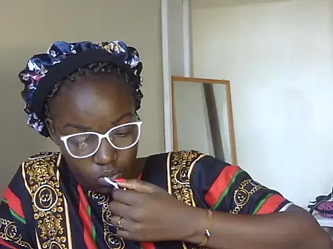 Sexy racy rebel  online show from December 2, 2025, 11:37 am