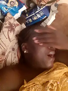 Snapshot of sexy-ann chatting on November 22, 2025, 4:33 am sexy-ann online show from November 22, 2025, 4:33 am