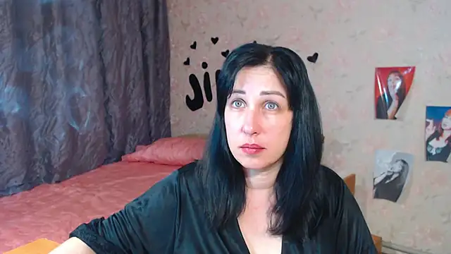 JillStevens online show from October 2, 2025, 7:10 pm