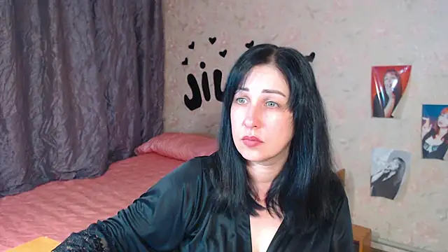 JillStevens online show from October 7, 2025, 6:49 pm