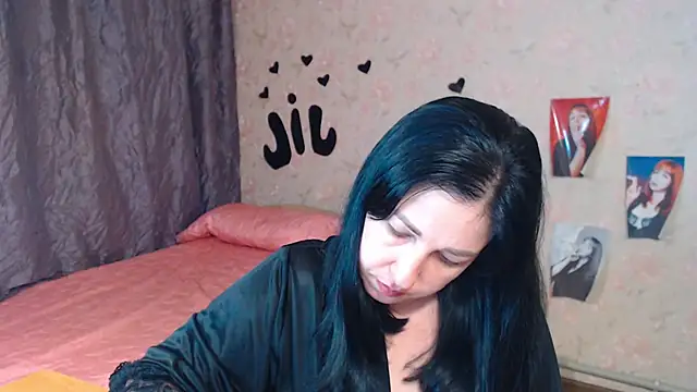 JillStevens online show from November 4, 2025, 6:01 am