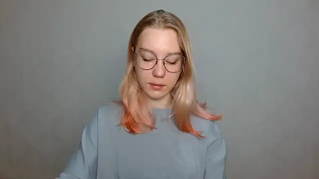 cindi hot online show from January 8, 2025, 7:55 am