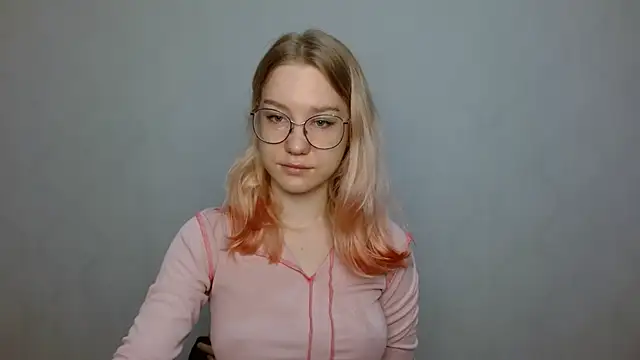 cindi hot online show from January 12, 2025, 9:40 am