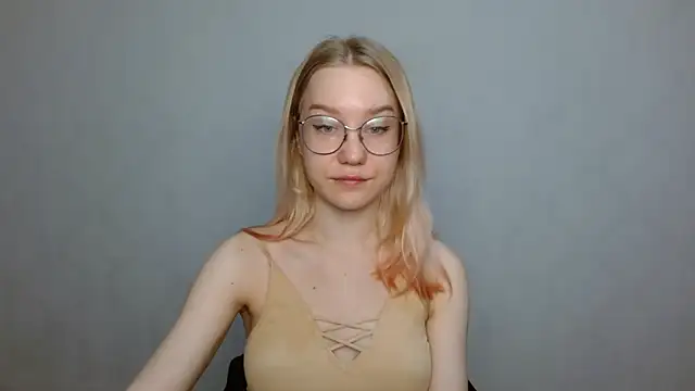 cindi hot online show from January 23, 2025, 9:39 am