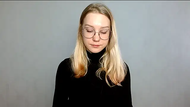 cindi hot online show from March 6, 2025, 11:36 am