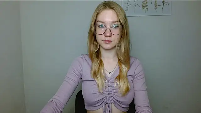 cindi hot online show from October 9, 2025, 8:45 am