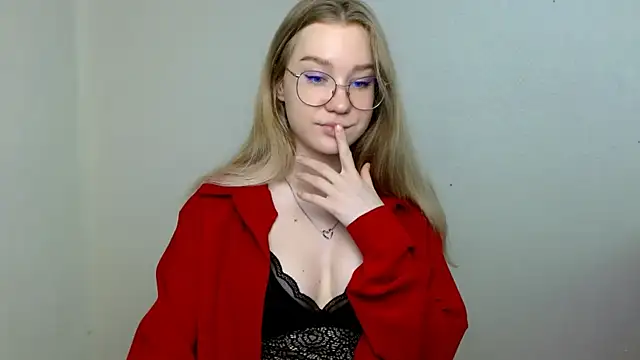 Snapshot of cindi_hot chatting on June 7, 2026, 10:30 am cindi hot online show from June 7, 2026, 10:30 am