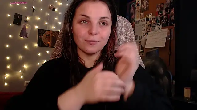 Snapshot of Saya_sweet chatting on October 7, 2025, 5:26 am Saya sweet online show from October 7, 2025, 5:26 am
