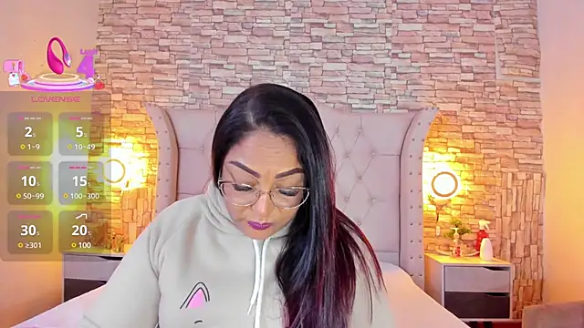 Gina Myers online show from March 17, 2025, 12:35 pm