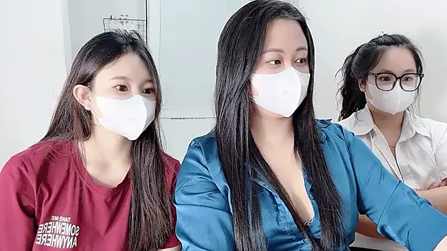 Bamboo Swetie online show from February 1, 2026, 4:49 pm