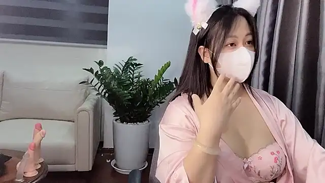 Snapshot of Bamboo_Swetie chatting on June 19, 2026, 2:21 pm Bamboo Swetie online show from June 19, 2026, 2:21 pm