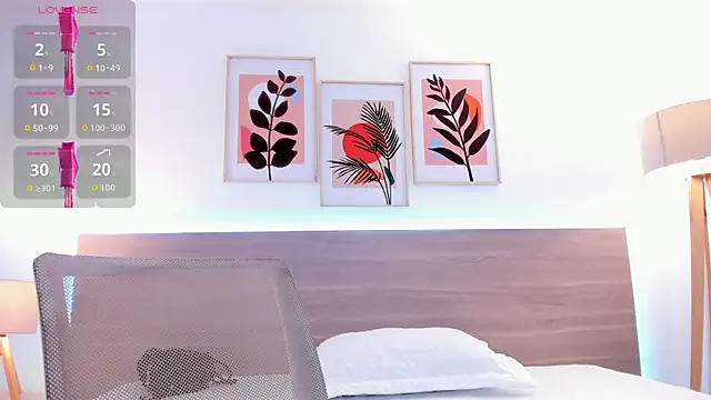 kareena basu online show from January 7, 2026, 6:43 pm