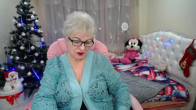 KayleSmoll online show from January 15, 2025, 1:12 am