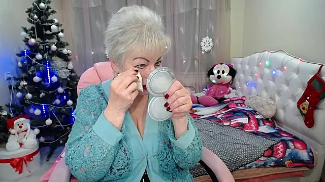 KayleSmoll online show from January 15, 2025, 4:15 am