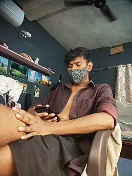 richardjames95 online show from March 14, 2026, 7:41 pm