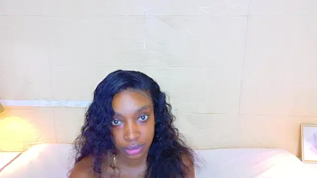Snapshot of Shamiraa_moore chatting on June 24, 2026, 8:30 pm Shamiraa moore online show from June 24, 2026, 8:30 pm
