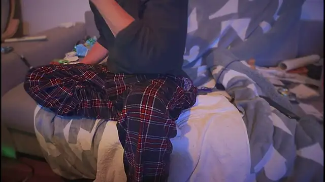 Snapshot of swissMen_DE chatting on December 15, 2024, 4:29 am swissMen DE online show from December 15, 2024, 4:29 am