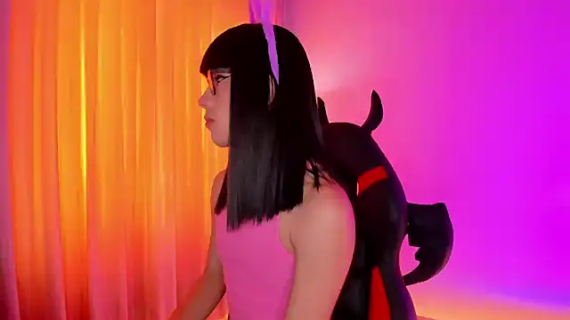 Kaarla    online show from March 20, 2025, 3:04 pm