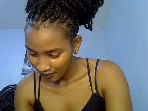 cute-alexis online show from March 15, 2026, 8:09 am