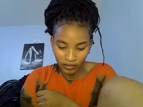 cute-alexis online show from March 25, 2026, 1:33 am