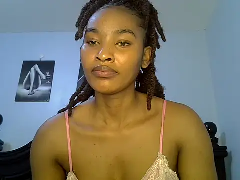 Snapshot of cute-alexis chatting on July 1, 2026, 10:06 am cute-alexis online show from July 1, 2026, 10:06 am
