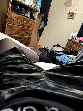 goodboybaddaddy online show from May 6, 2026, 12:19 am