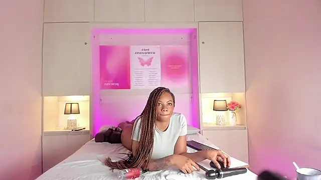 KendallRosse1 online show from July 21, 2026, 4:20 pm