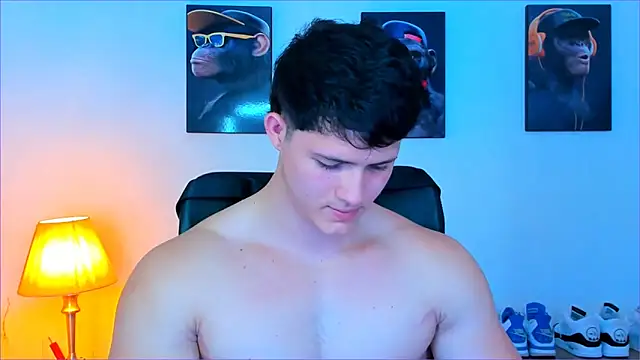 Hazzan Velez online show from October 6, 2025, 3:04 am