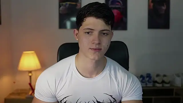 Hazzan Velez online show from October 16, 2025, 10:33 pm