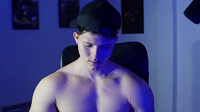 Hazzan Velez online show from November 28, 2025, 6:21 pm